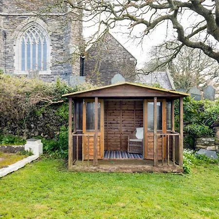 Dingles Holiday home
